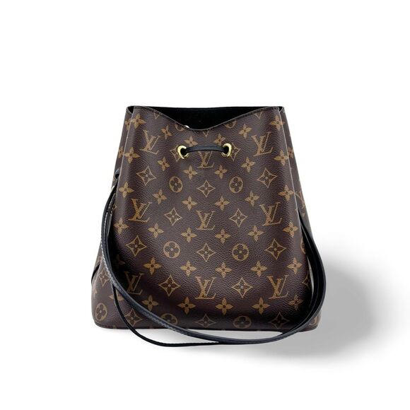 LOUIS VUITTON Handbags - Louis Vuitton Neo Noé MM Monogram Noir